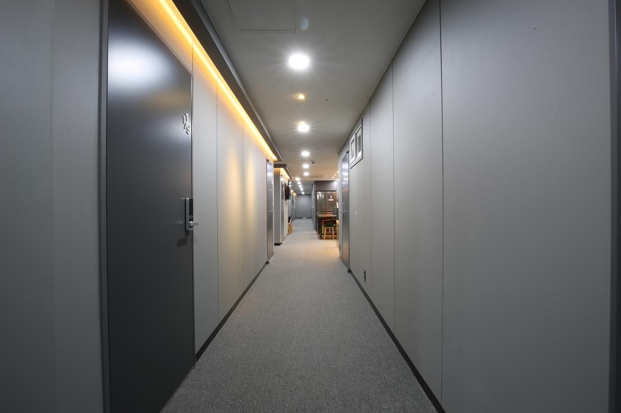 Philstay Myeongdong Seoul Exteriör bild