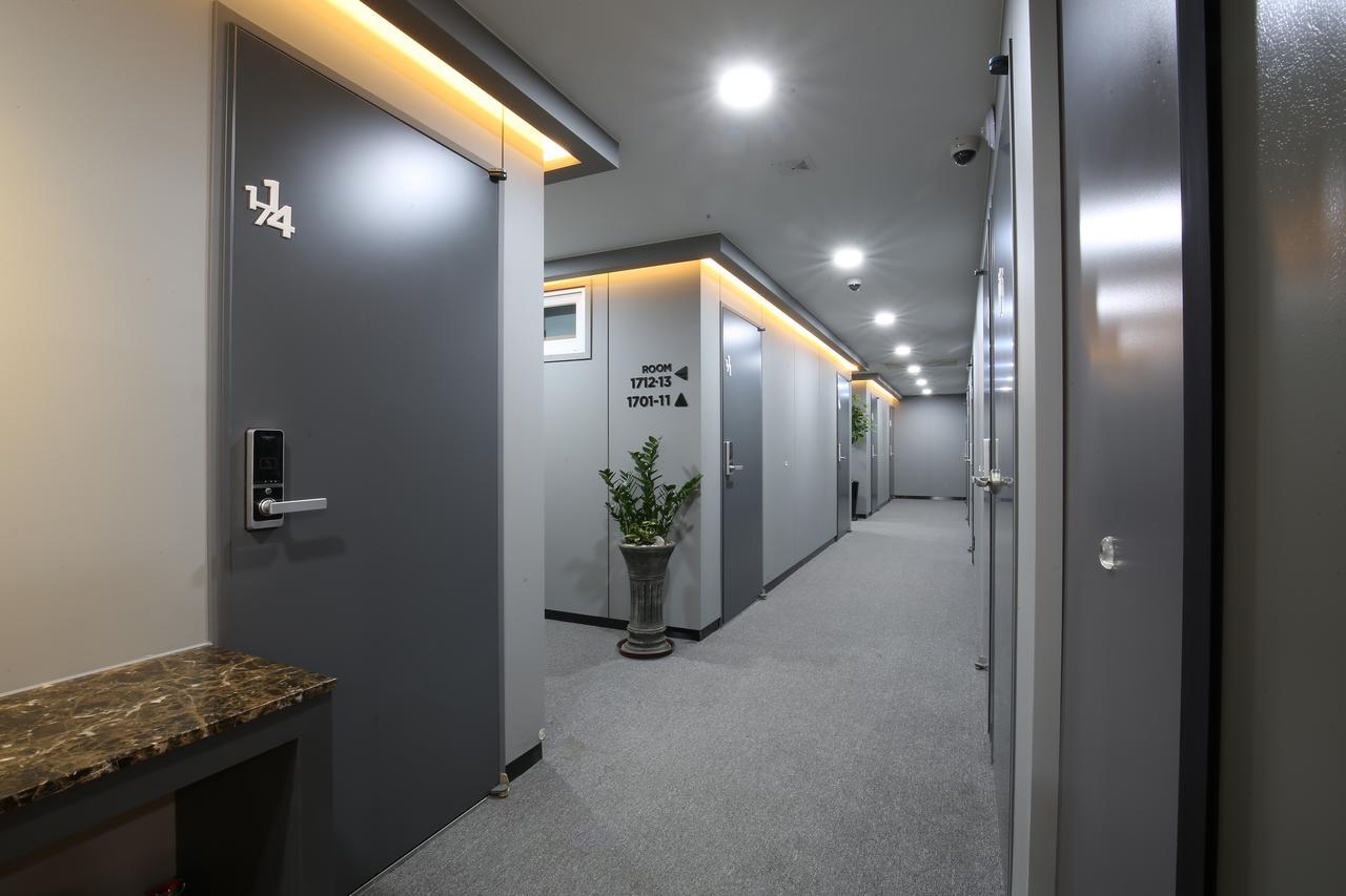 Philstay Myeongdong Seoul Exteriör bild