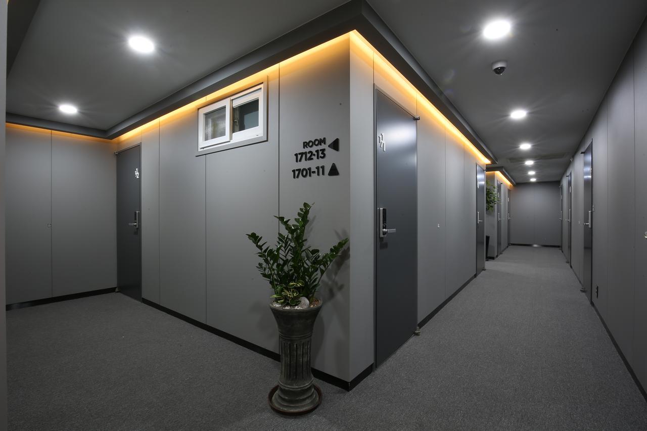 Philstay Myeongdong Seoul Exteriör bild